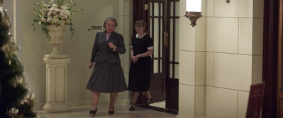 Ladies_in_Black_mp40148.jpg