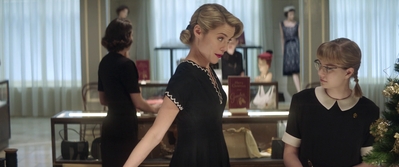 Ladies_in_Black_mp41375.jpg