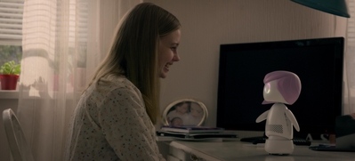 BlackMirror_28129.jpg