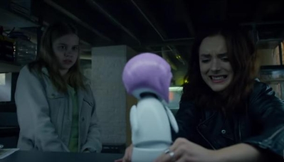 BlackMirror_28329.jpg
