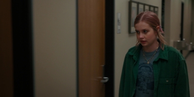 The_Last_Thing_He_Told_Me_S01E07_mkv0186.jpg