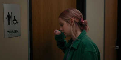 The_Last_Thing_He_Told_Me_S01E07_mkv0188.jpg