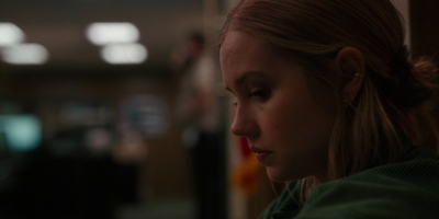 The_Last_Thing_He_Told_Me_S01E07_mkv0589.jpg
