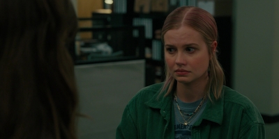 The_Last_Thing_He_Told_Me_S01E07_mkv1620.jpg