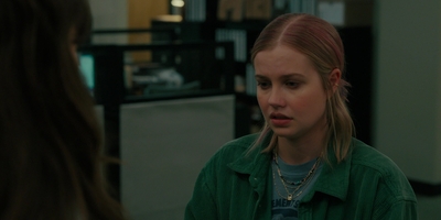 The_Last_Thing_He_Told_Me_S01E07_mkv1644.jpg