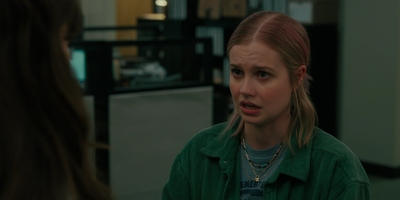 The_Last_Thing_He_Told_Me_S01E07_mkv1646.jpg