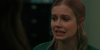 The_Last_Thing_He_Told_Me_S01E07_mkv1653.jpg