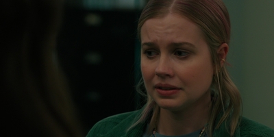 The_Last_Thing_He_Told_Me_S01E07_mkv1654.jpg