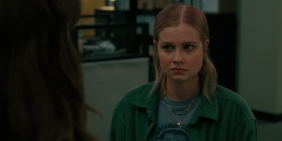 The_Last_Thing_He_Told_Me_S01E07_mkv1687.jpg