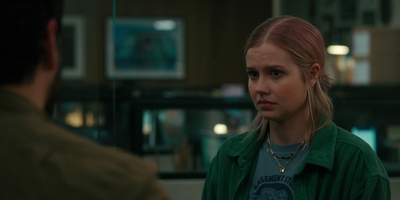 The_Last_Thing_He_Told_Me_S01E07_mkv1696.jpg