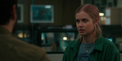 The_Last_Thing_He_Told_Me_S01E07_mkv1698.jpg