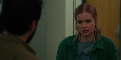 The_Last_Thing_He_Told_Me_S01E07_mkv1711.jpg