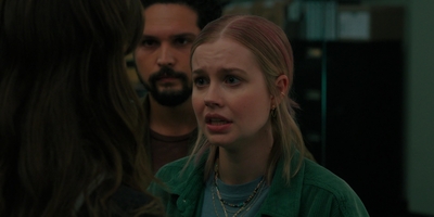 The_Last_Thing_He_Told_Me_S01E07_mkv1760.jpg