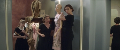 Ladies_in_Black_mp40347.jpg