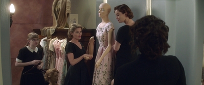 Ladies_in_Black_mp40353.jpg