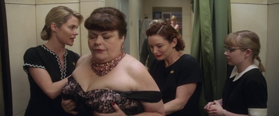 Ladies_in_Black_mp40549.jpg