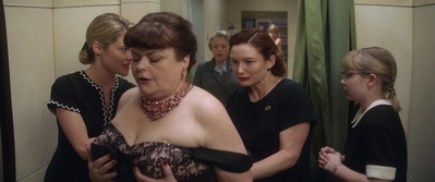 Ladies_in_Black_mp40550.jpg