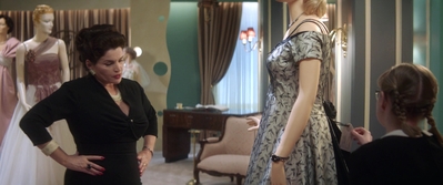Ladies_in_Black_mp41251.jpg