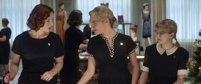 Ladies_in_Black_mp41357.jpg
