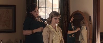 Ladies_in_Black_mp41949.jpg