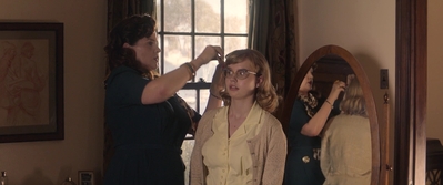 Ladies_in_Black_mp41957.jpg