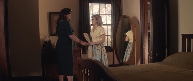 Ladies_in_Black_mp41971.jpg