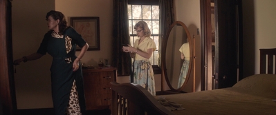 Ladies_in_Black_mp41976.jpg