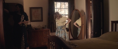 Ladies_in_Black_mp41978.jpg