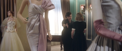 Ladies_in_Black_mp42635.jpg