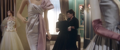 Ladies_in_Black_mp42640.jpg