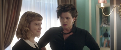 Ladies_in_Black_mp42688.jpg
