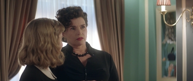 Ladies_in_Black_mp42709.jpg