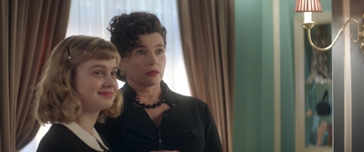 Ladies_in_Black_mp42713.jpg