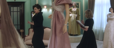 Ladies_in_Black_mp43153.jpg