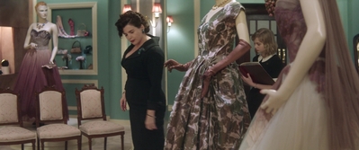 Ladies_in_Black_mp43157.jpg