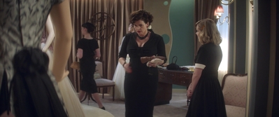 Ladies_in_Black_mp43732.jpg