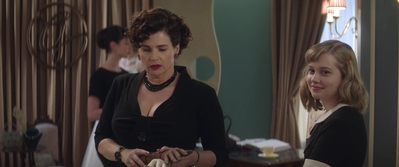 Ladies_in_Black_mp43747.jpg