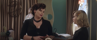 Ladies_in_Black_mp43767.jpg