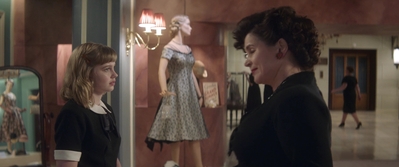 Ladies_in_Black_mp43769.jpg