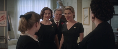Ladies_in_Black_mp45080.jpg