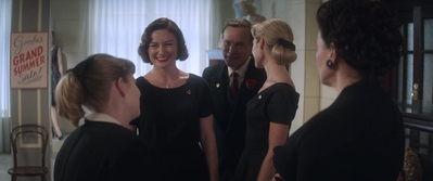 Ladies_in_Black_mp45098.jpg