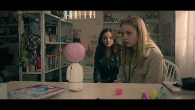 Black_Mirror_S05E03_mkv8137.jpg
