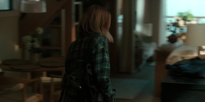 The_Last_Thing_He_Told_Me_S01E01_mkv0868.jpg