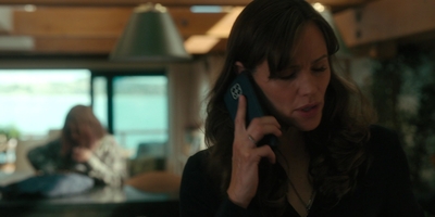 The_Last_Thing_He_Told_Me_S01E01_mkv0885.jpg