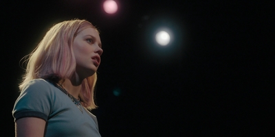 The_Last_Thing_He_Told_Me_S01E01_mkv1122.jpg