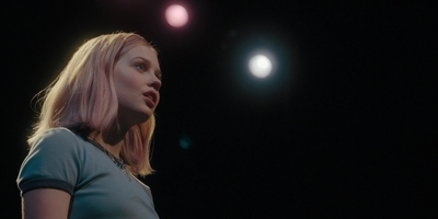 The_Last_Thing_He_Told_Me_S01E01_mkv1123.jpg