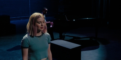 The_Last_Thing_He_Told_Me_S01E01_mkv1129.jpg