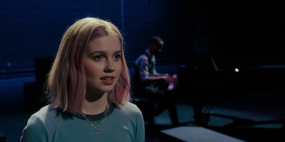 The_Last_Thing_He_Told_Me_S01E01_mkv1139.jpg