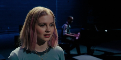 The_Last_Thing_He_Told_Me_S01E01_mkv1141.jpg