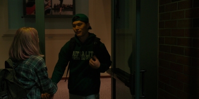The_Last_Thing_He_Told_Me_S01E01_mkv1230.jpg